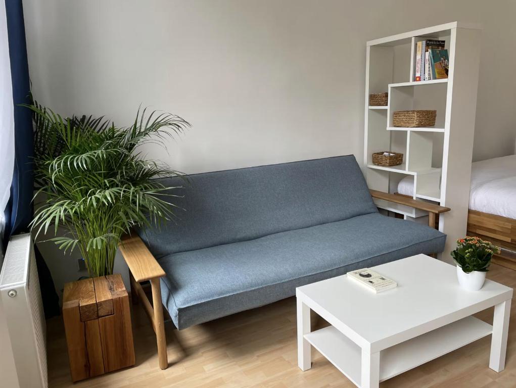 Long-Term Central Stylish Apartment