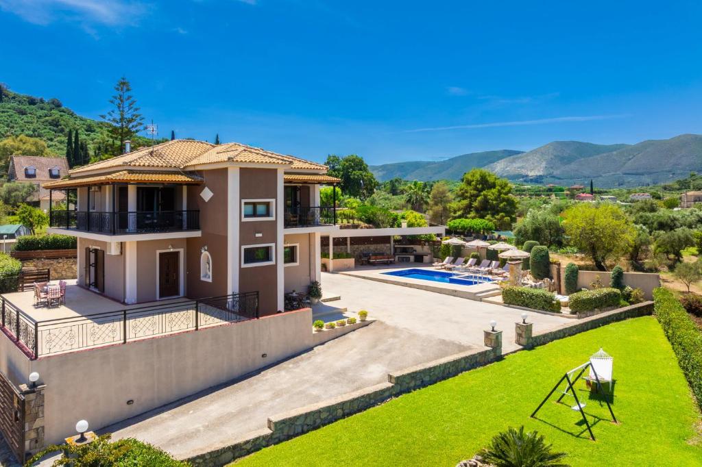 Villa Maggie Alonia