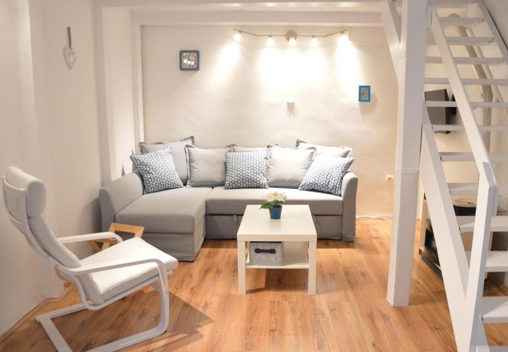 Friendly apartment in center 1068 Budapest, 88 Király utca kép - 1