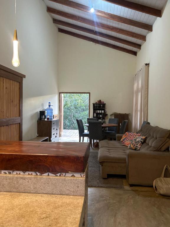 Gallery image of Casa Amarela da Mata in Bonito