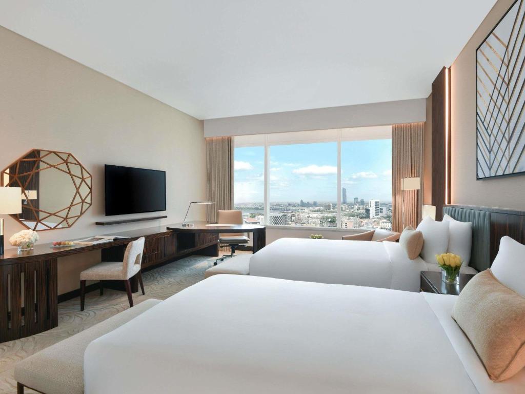 Sofitel Dubai The Obelisk - 