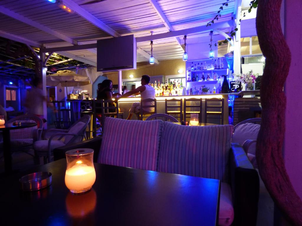Nuotrauka iš apgyvendinimo įstaigos Nostos Beach mieste Kamarijas galerijos