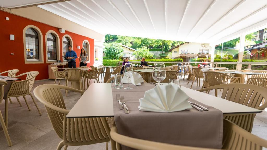 Restaurace v ubytování Hotel-Restaurant Ackersand