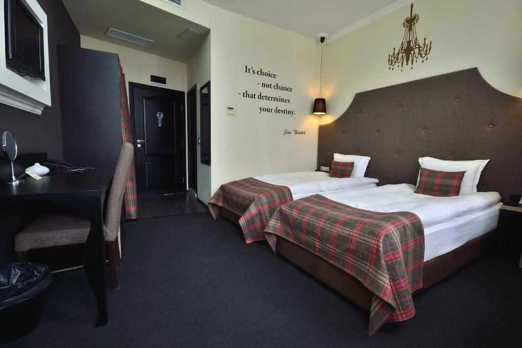 City Art Boutique Hotel - Deluxe Twin Room