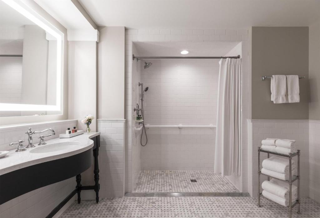 The Carolina Inn, a Destination by Hyatt Hotel - 