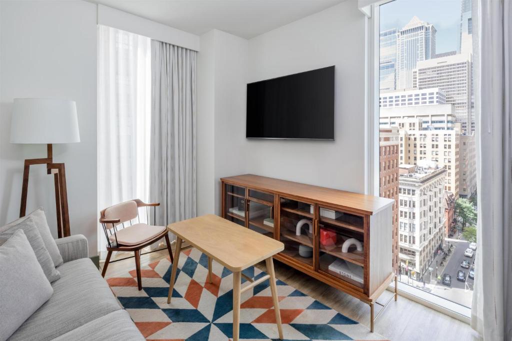 Hyatt Centric Center City Philadelphia - 
