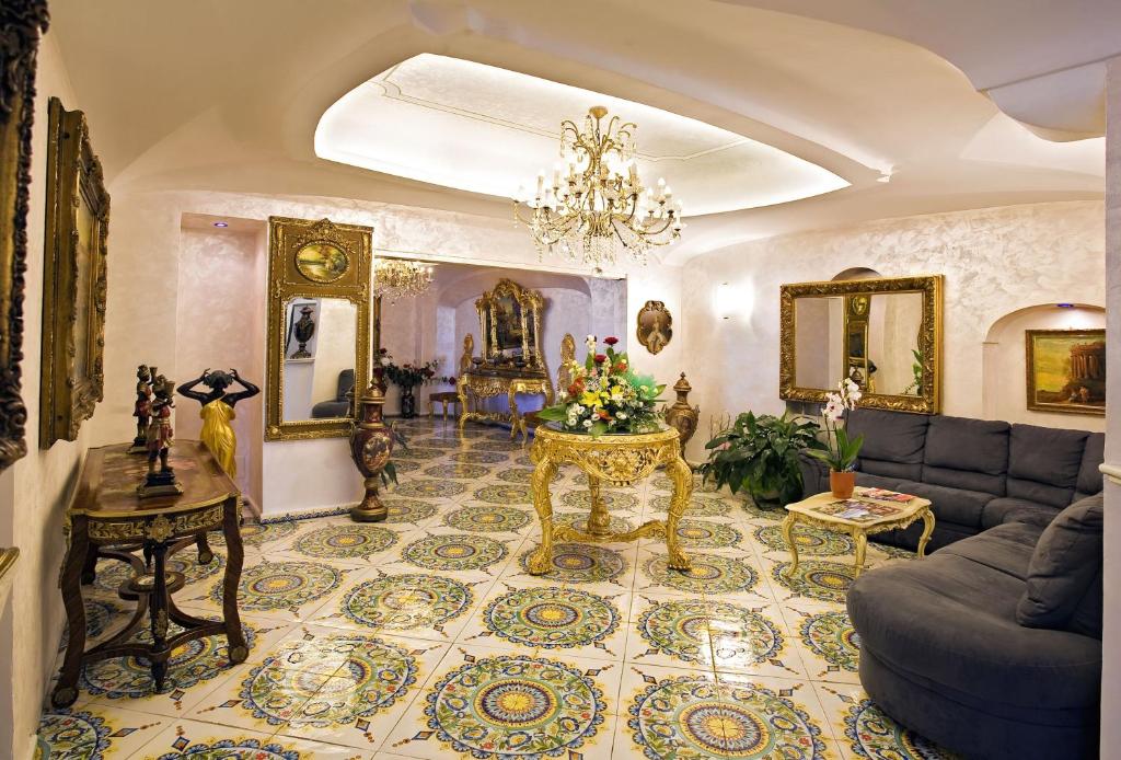 אזור ישיבה ב-Strand Hotel Delfini
