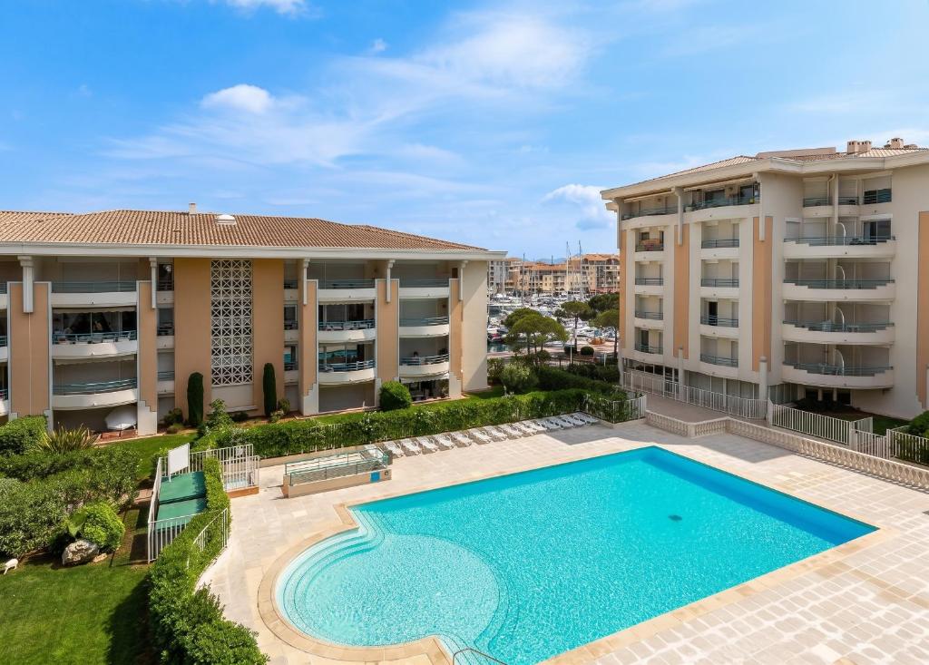 Appartement confortable à Fréjus, 35 m² avec balcon agréable