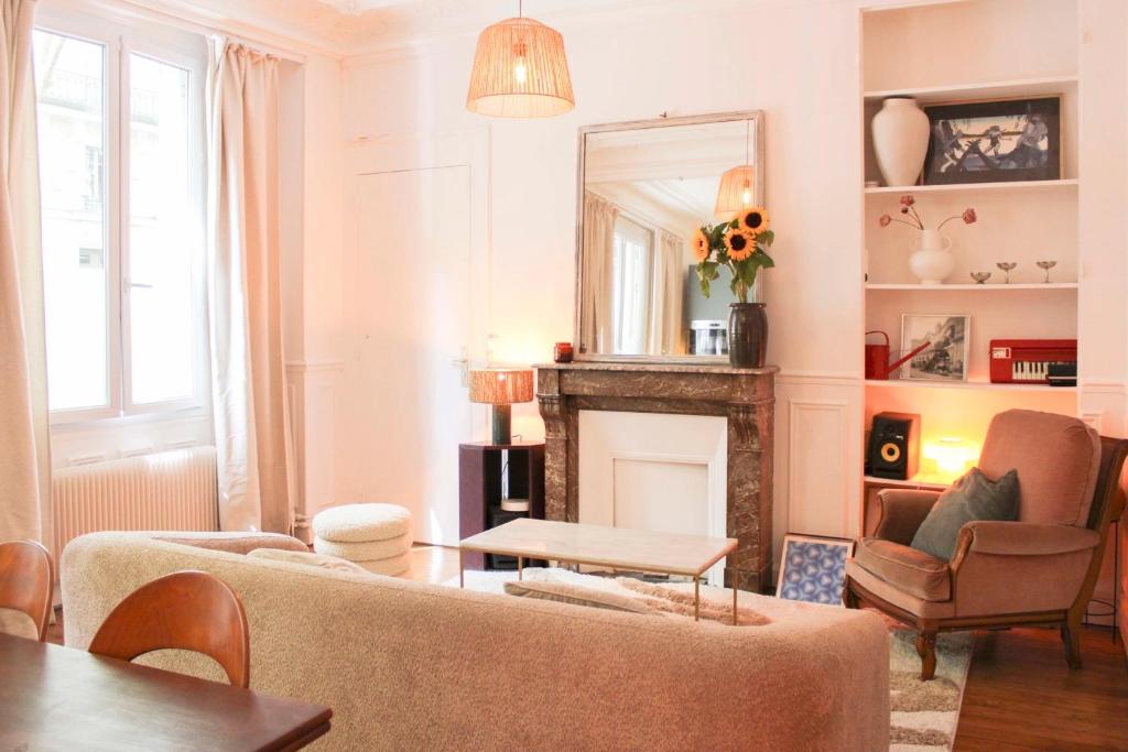 Apartment near the Buttes-Chaumont