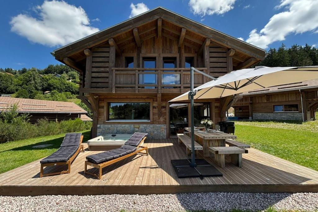 Chalet Trevose Luxury Hot Tub Sauna Close to the Slopes