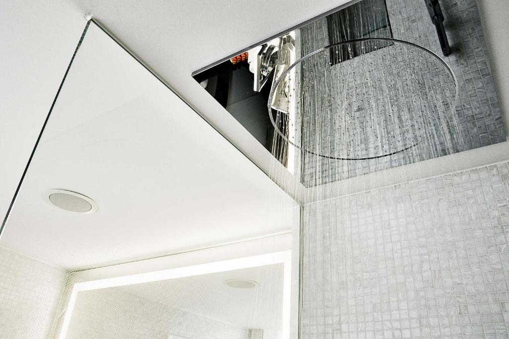 Koupelna v ubytování Boutique Hotel Krone