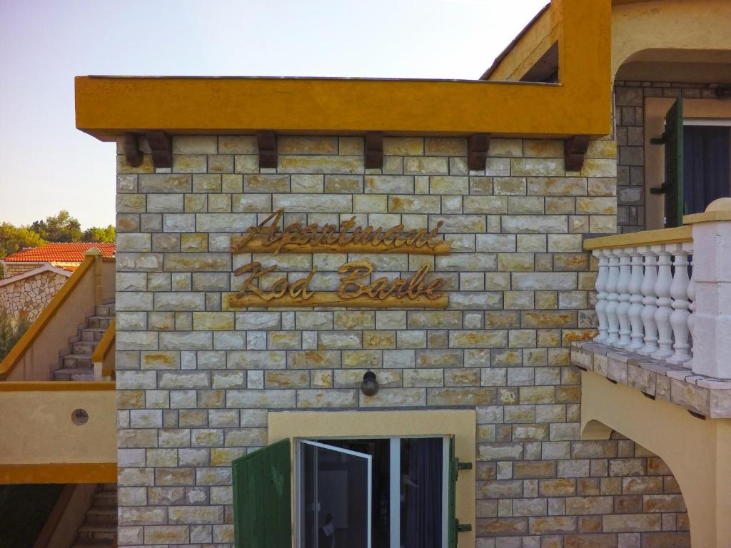 Budynek, w którym mieści się apartament