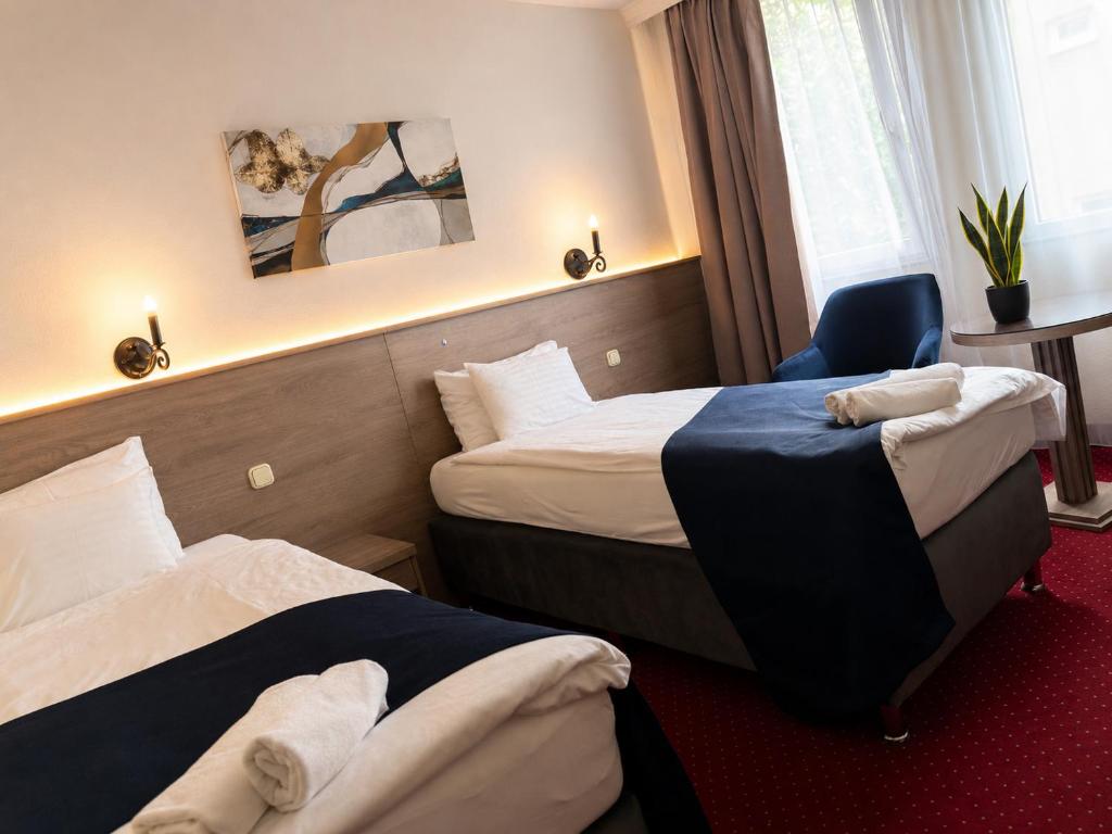 Hotel Mediterran - 