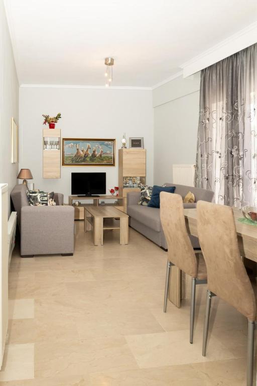 Theros Family apartment