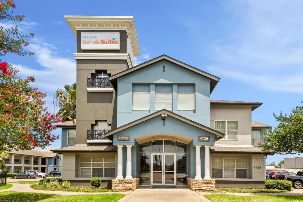 Sonesta Simply Suites Stafford - Housity