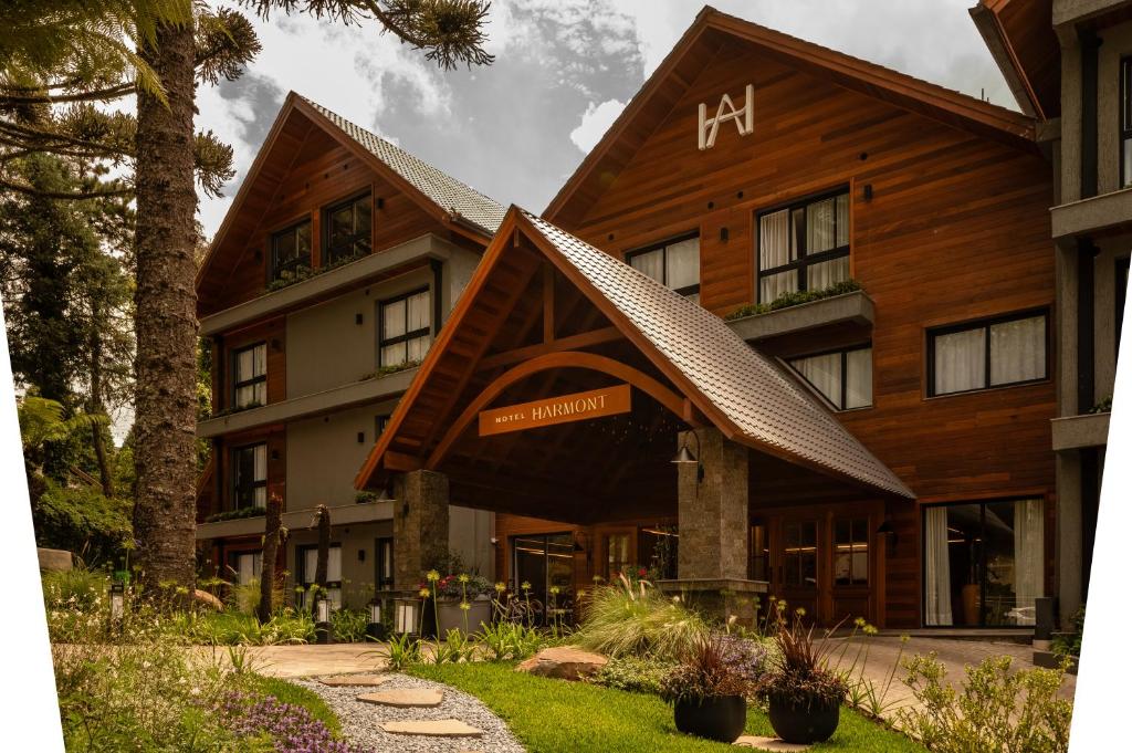 O edifício em que o hotel se localiza