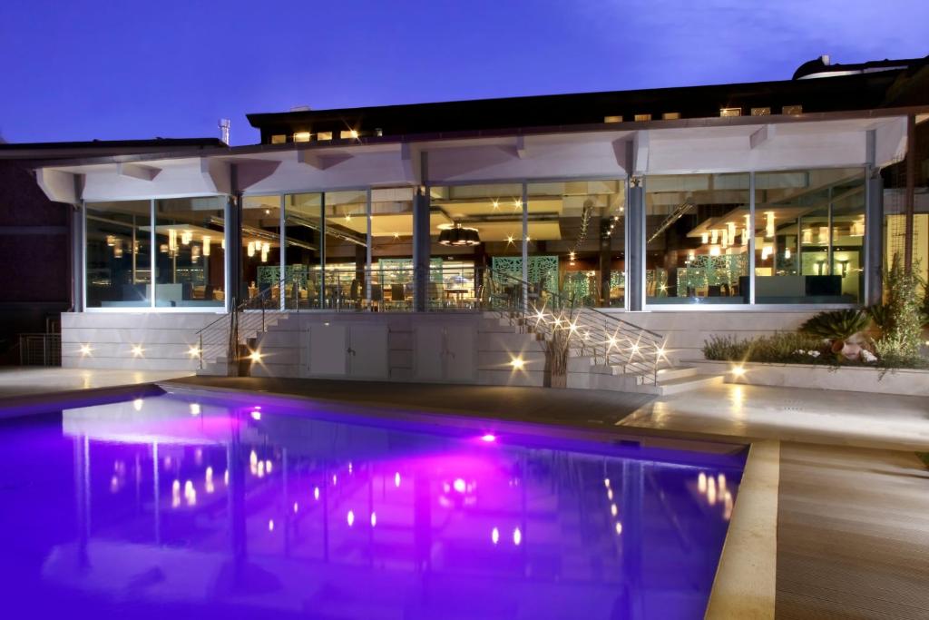 Bazén v ubytování Hotel & Spa Villa Mercede nebo v jeho okolí