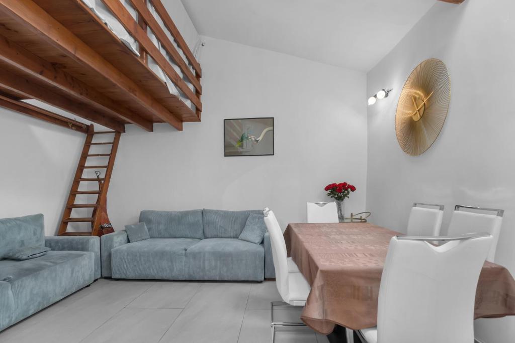 Appartement au centre de cannes en face du port - Climatisé