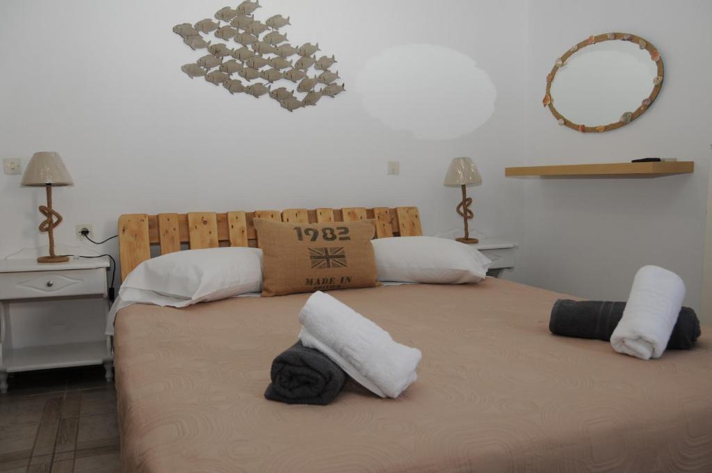 Postel nebo postele na pokoji v ubytování Ftelia View