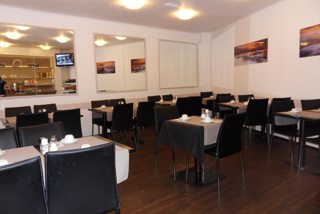 Carlton Hotel - Resim 11