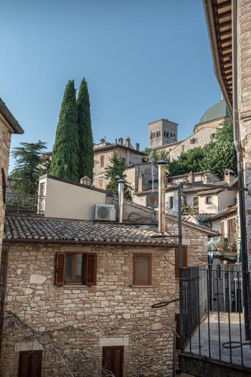 a view from the roof of a building at Al Cantuccio Affittacamere in Assisi