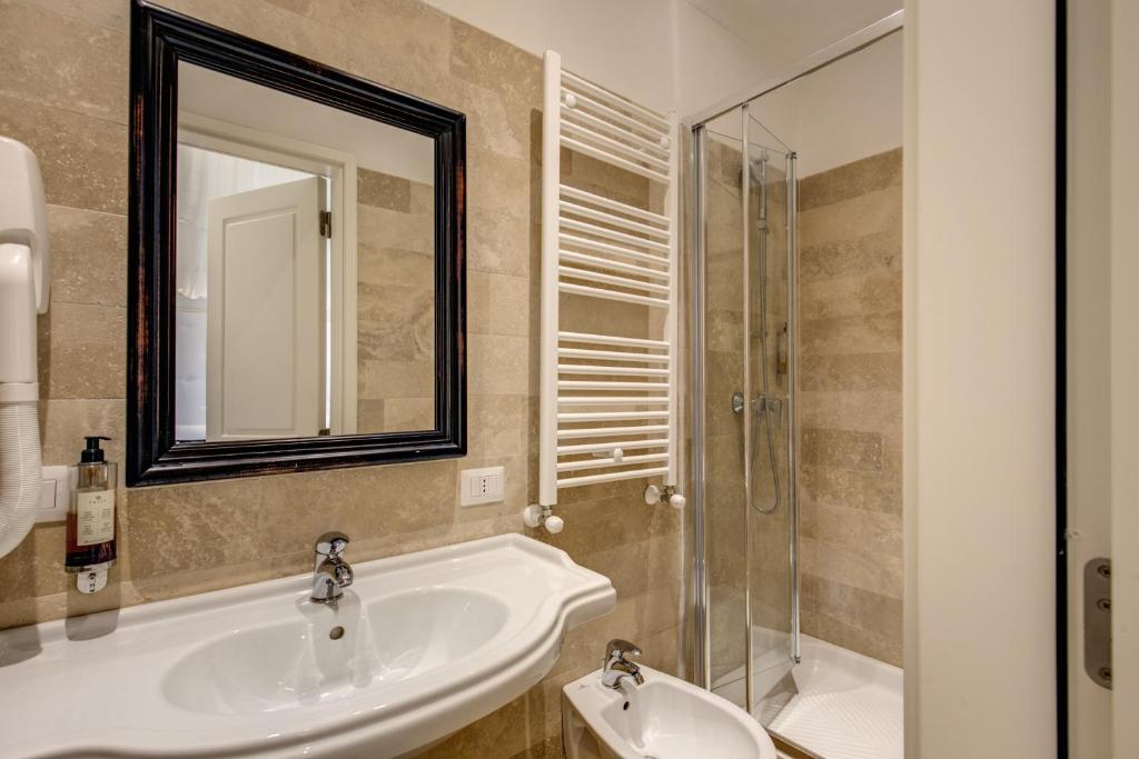 Koupelna v ubytování Hotel Tito