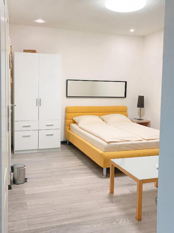 Modern 1BR Stay Comfort for 3 in Central Vienna
