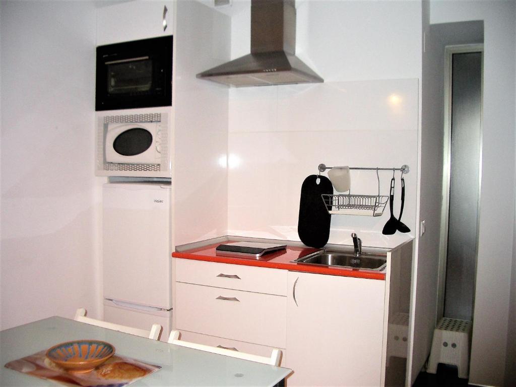Apartamentos La Fonda - 