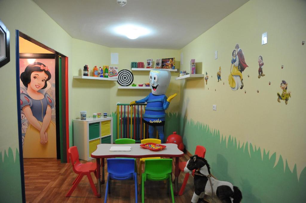 Dětský klub v ubytování Hotel Iris