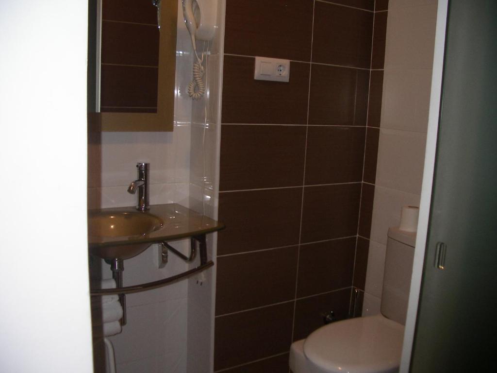 Apartamentos La Fonda - 