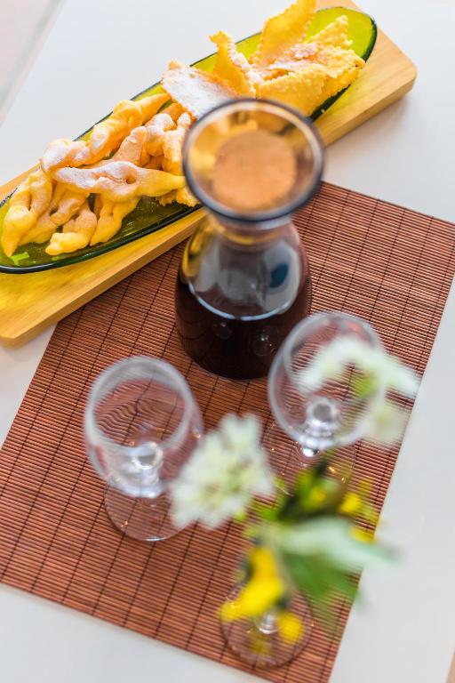 Blue Mediterranean Apartments - 15