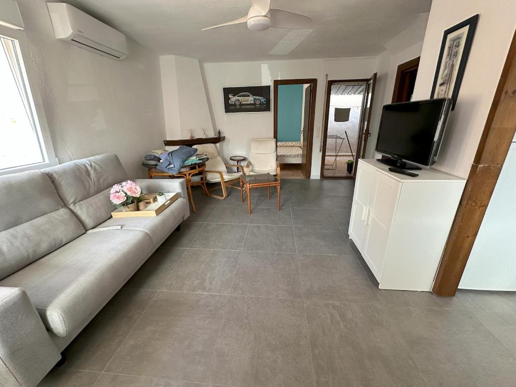 Beautiful bungalow for 6 to 8 pers