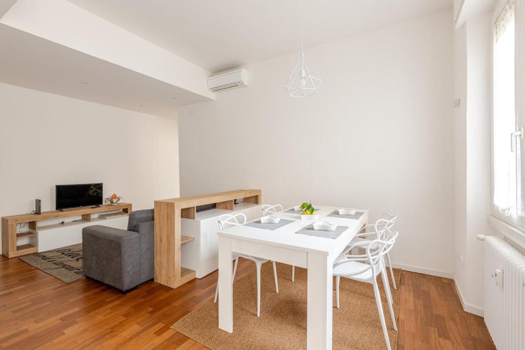 Zero Stress - Park & Ride - Private Parking Included, close to Metro to Duomo, Stadio San Siro