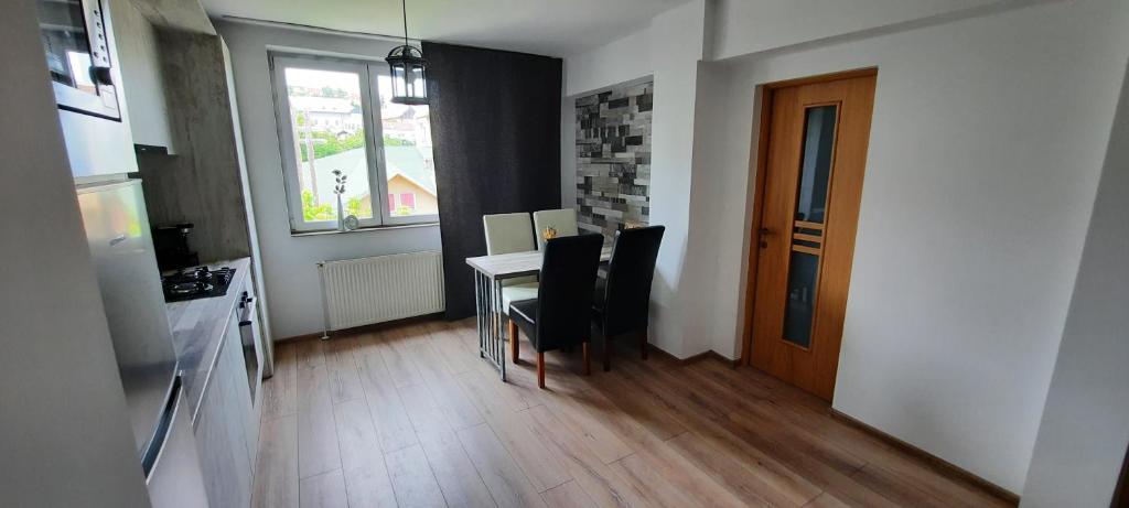 New Grey Apartament - 