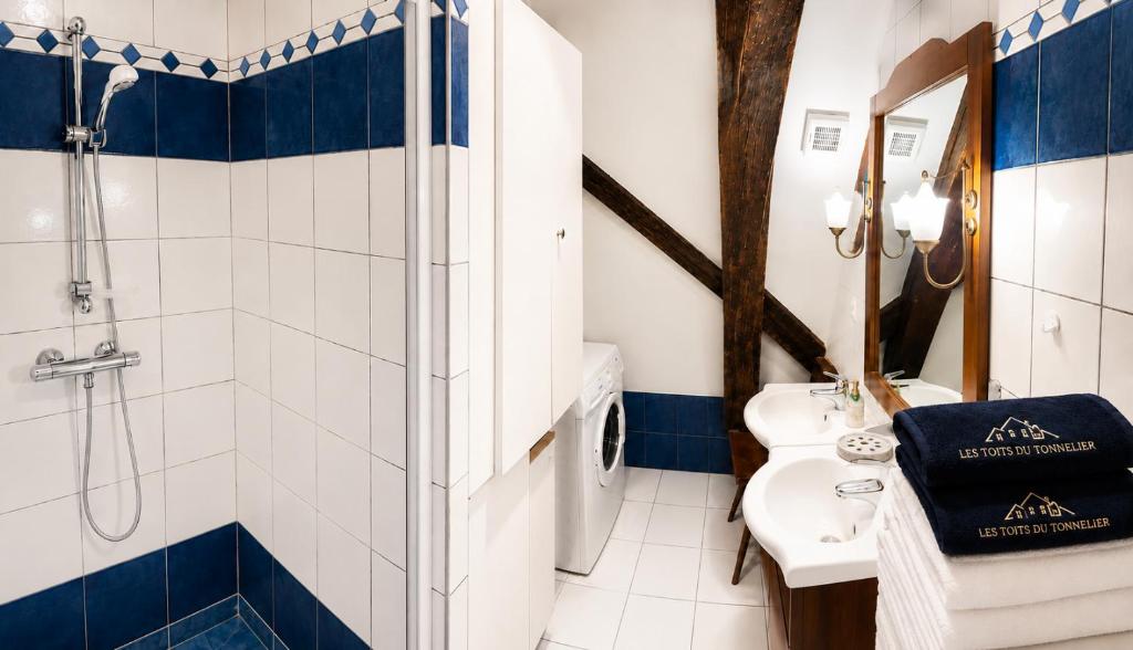 Les Toits du Tonnelier - 64m2 - plein centre médiéval - sauna - garage – photo 3