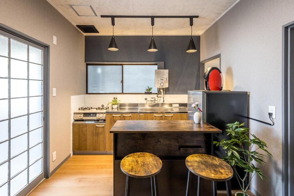 Fully renovated old house near Okayama Station-Compact and comfortable private rental-Up to 6 people-Ideal base for sightseeing-Quiet residential neighborhood