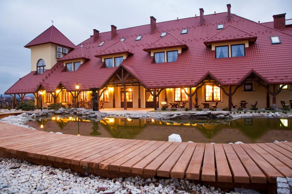 Budova, kde se hotel nachází