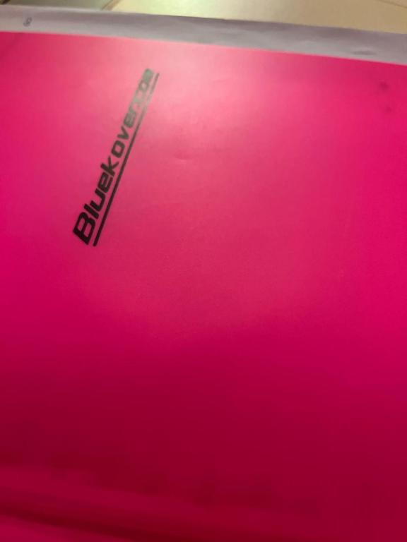 a computer monitor with a pink screen with the word drupal at Clinica apartments in Bologna