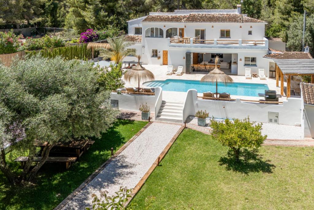 an image of a villa with a swimming pool at Casa Lou Lou JAVEA in Benitachell