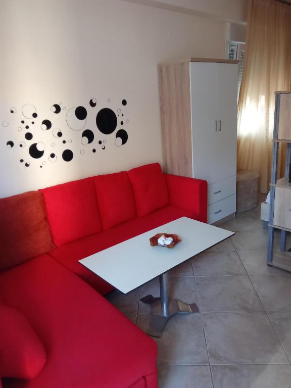 Small Apartment in Nea Kallikratia