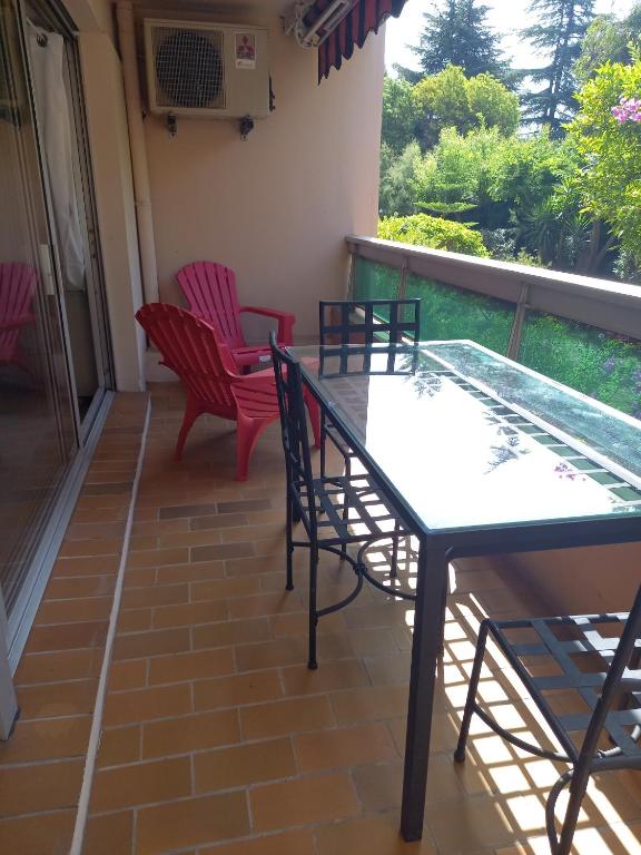 Studio godillot T1