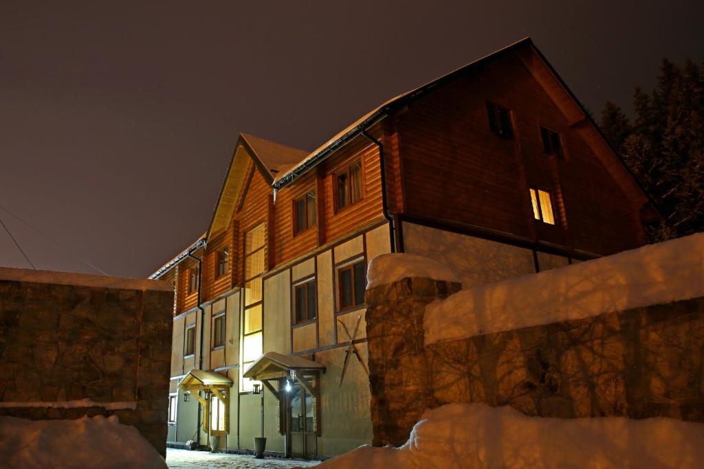 Budova, kde se hotel nachází
