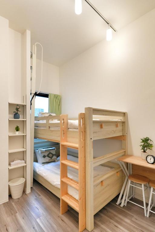 YXD502 , Top Floor with Bunk Beds , Local Tokyo Experience