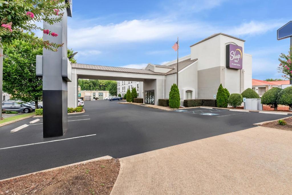 a rendering of a mobil gas station at Sleep Inn Chattanooga Hamilton Place in Tyner