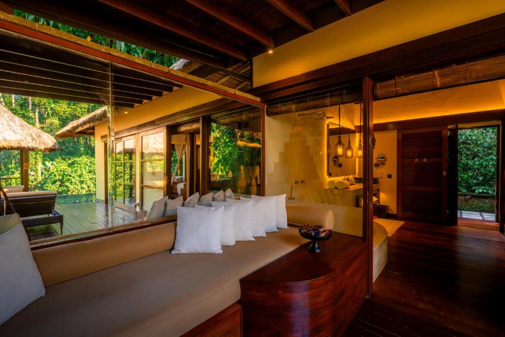 Hanging Gardens of Bali photo 4