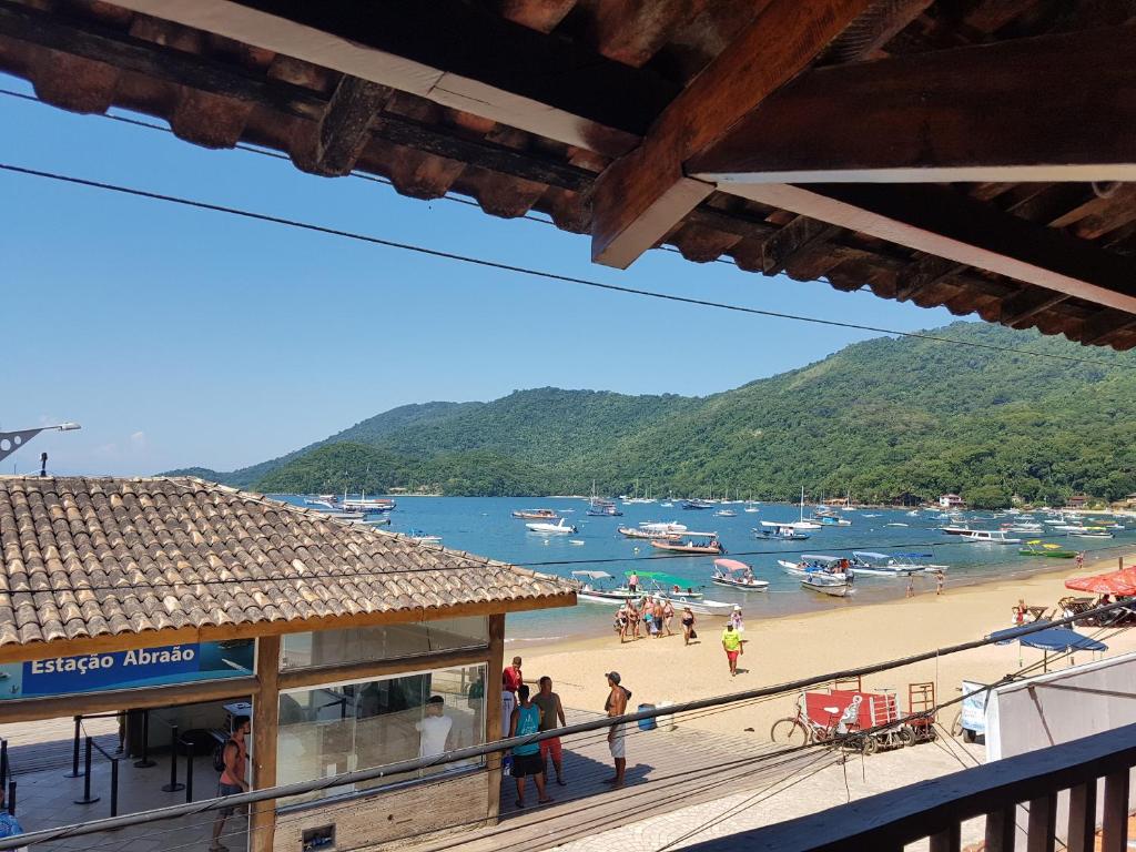  Beira Mar Hostel & Suítes