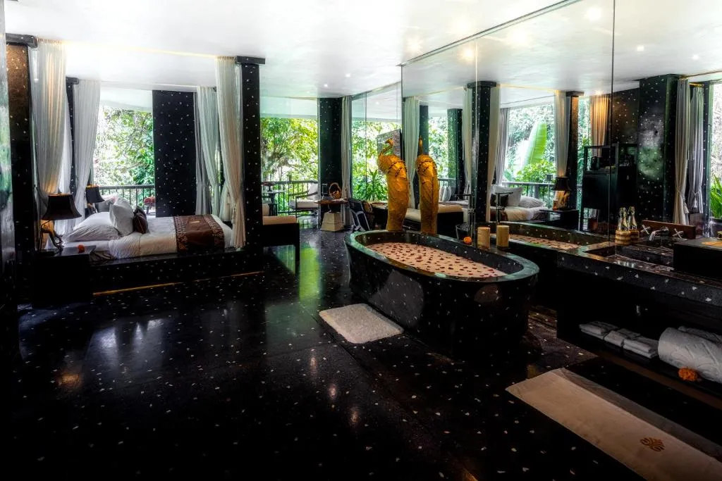 Royal Spa Suite