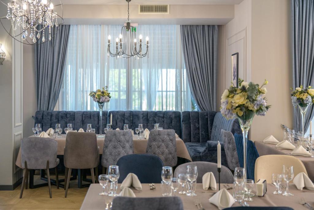 Beachfront Aquamarine - Beach & SPA Hotel- All inclusive & FREE PARKING - Camera Doppia O Matrimoniale Con Vista Mare Parziale