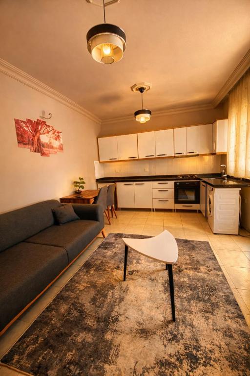 لابی و فضای عمومی Konyaalti Suite Hotel - تصویر ۵