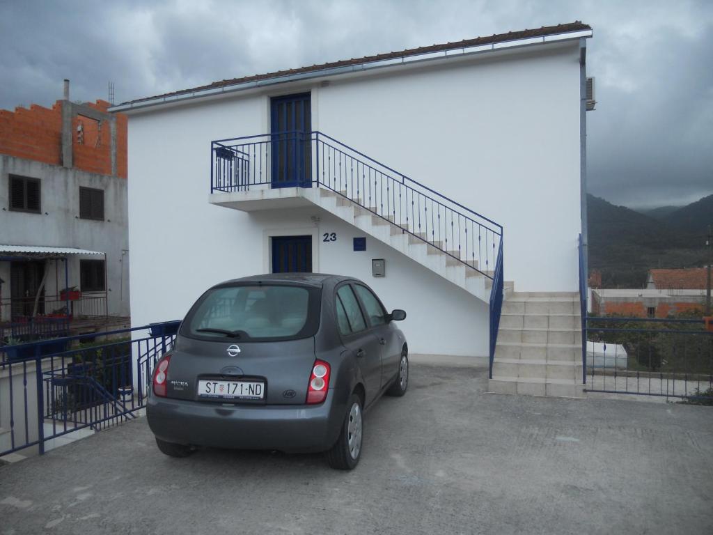 Budova, kde se apartmán nachází